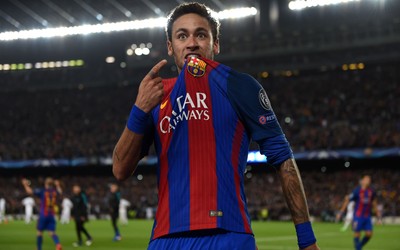 亚美电竞-伊萨克头球攻门被扑后补射破门
